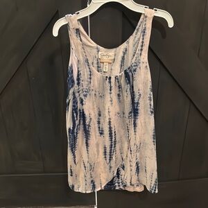 Jessica Simpson Blue and Cream Tie-Dye Tank Top for Nursing/Pregnancy